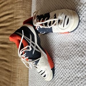 Men's Asics Gel Challenger Size 6 Red and Black (fits women's size 7.5)